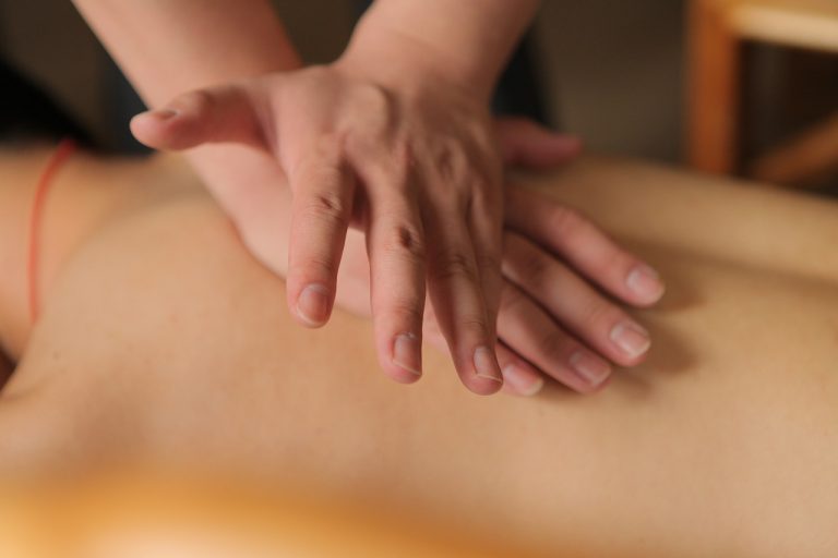 Back massage treatments from a spa & massage expert